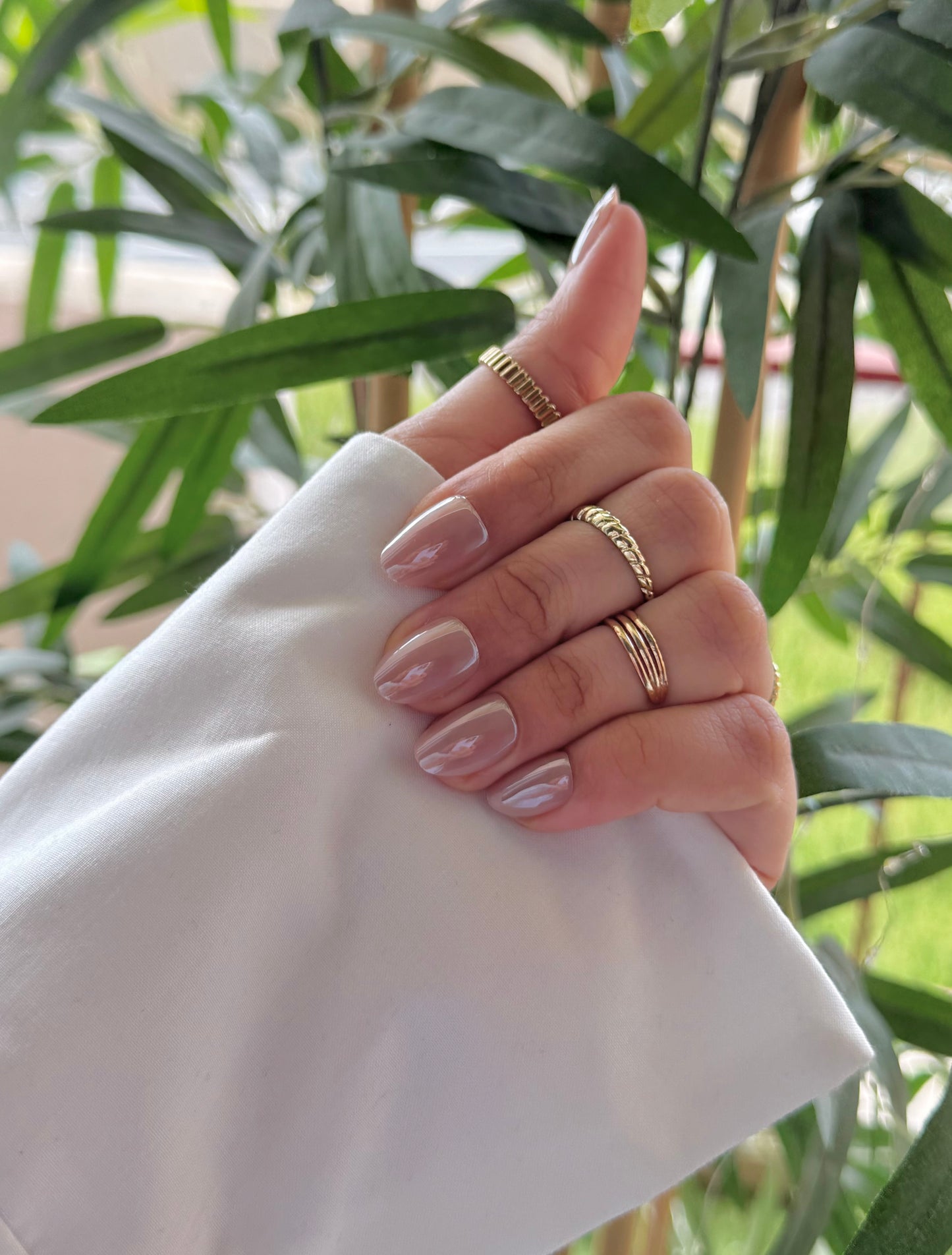 Glossy Nude