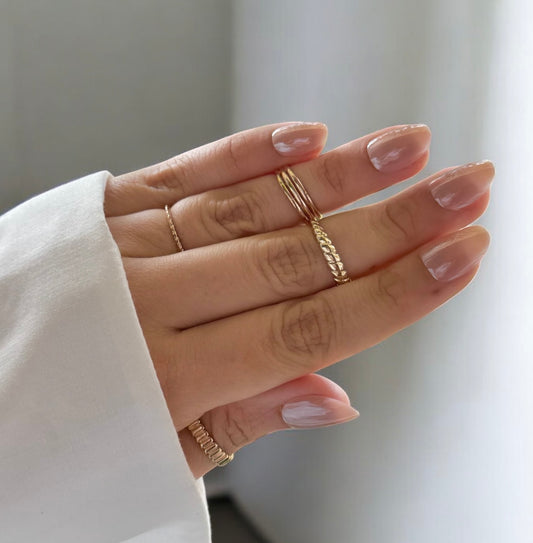 Glossy Nude